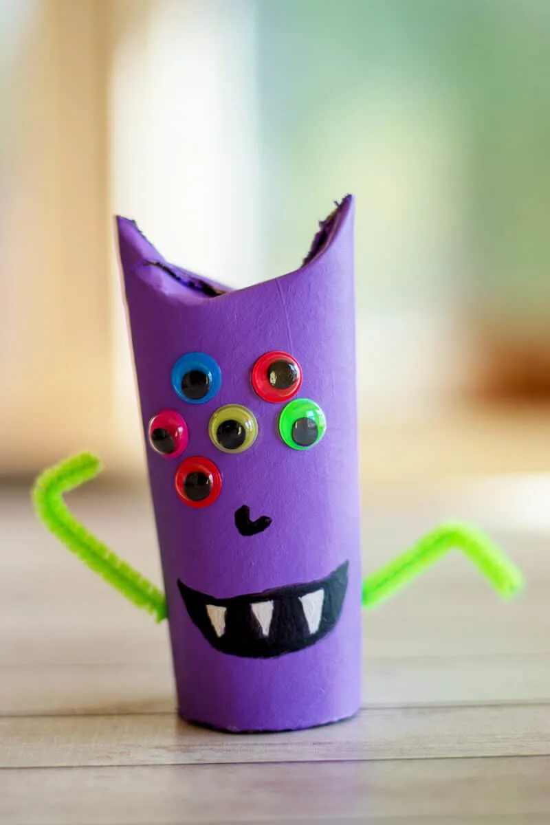Amazing Purple Toilet Paper Roll Monsters Craft For ToddlersToilet paper roll monsters craft ideas