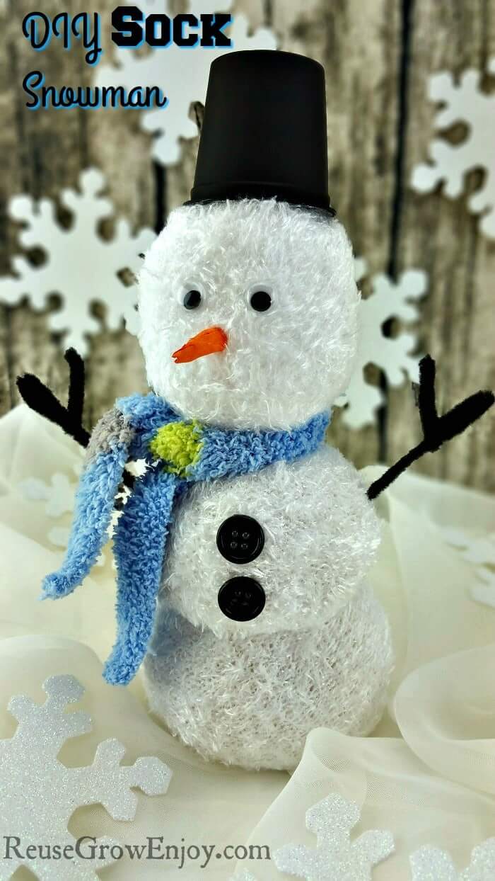 Easy-Peasy Sock Snowman Craft Idea