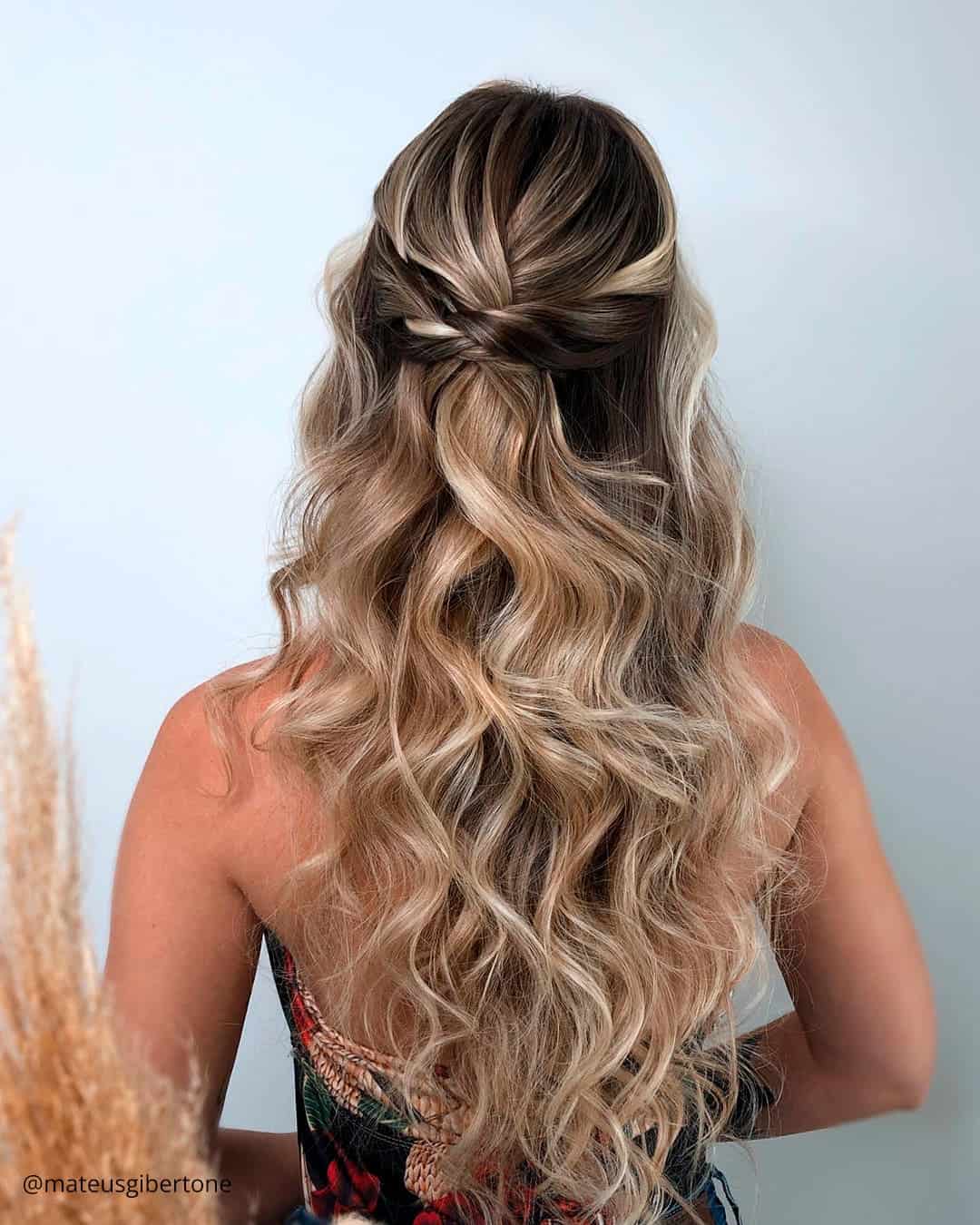 Elegant Wedding Hairstyles For Long Hair