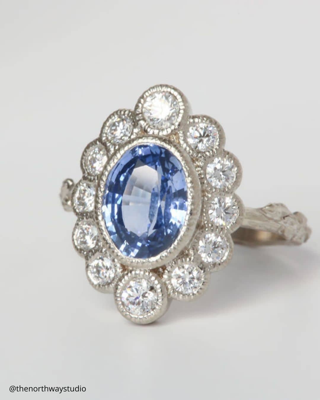 Engagement Rings In White Gold