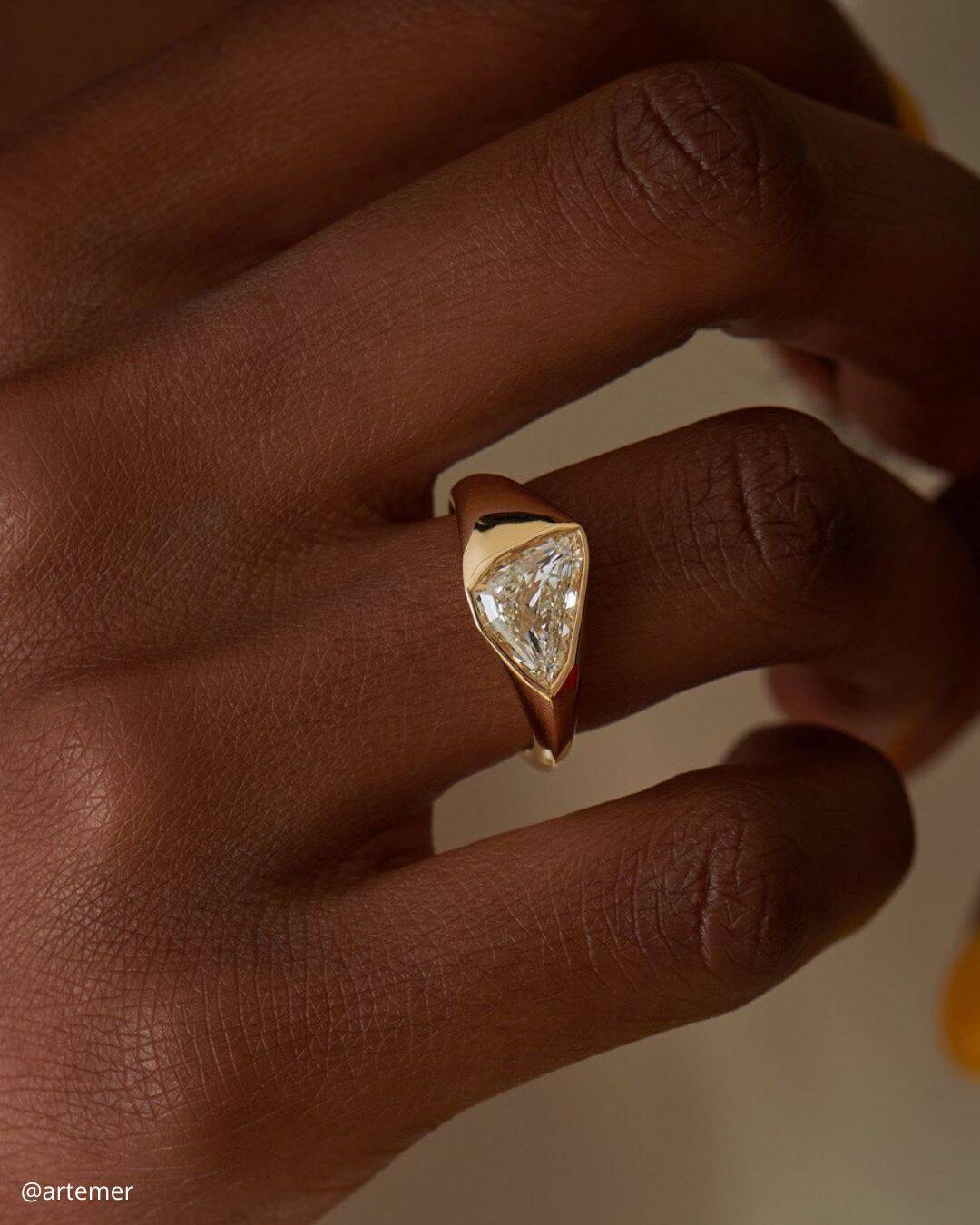 Lab-Grown Diamonds Engagement Ring