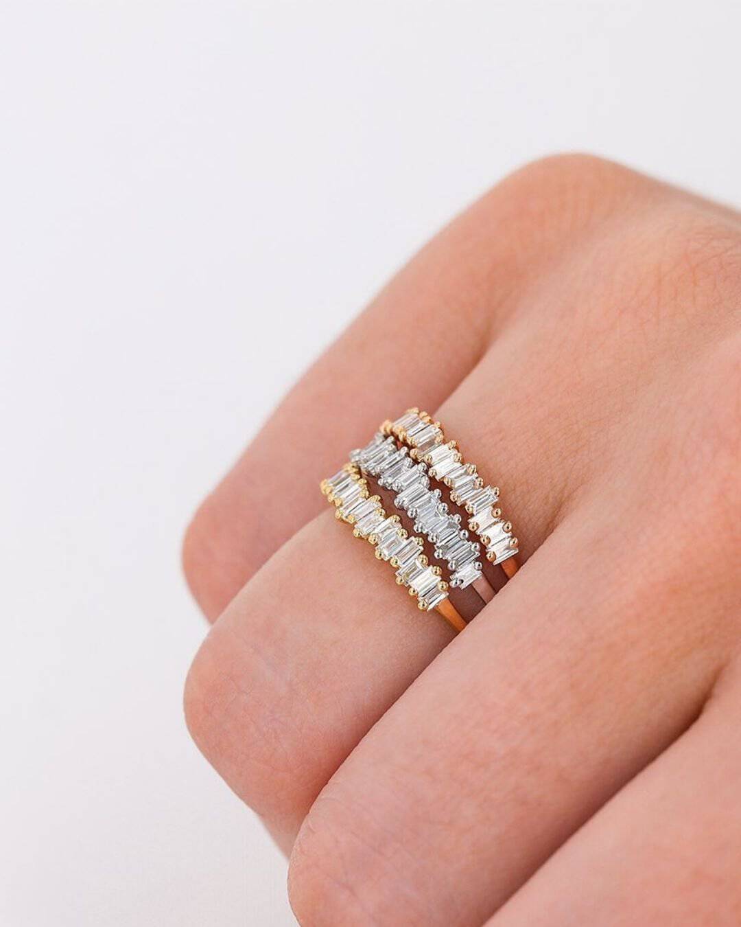 Timeless Simple Rings