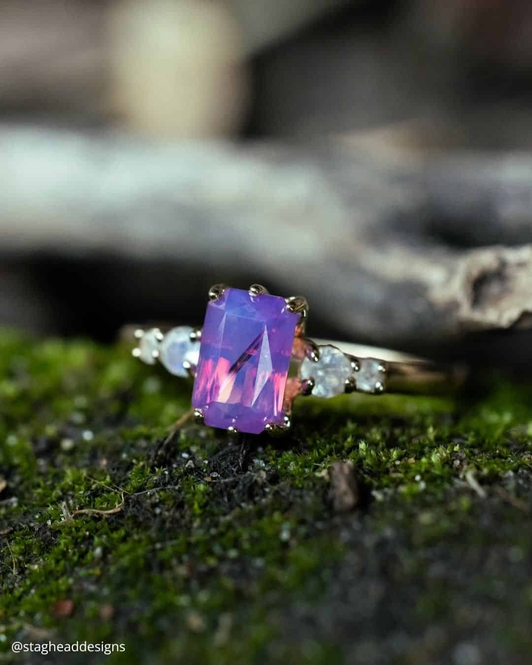 Engagement Rings In White Gold