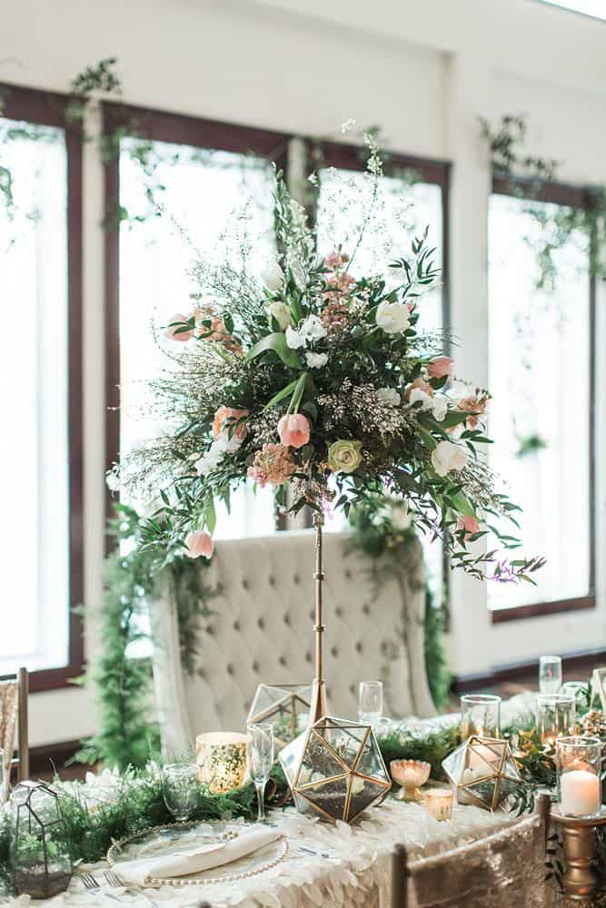 Gorgeous Tall Unique Wedding Centerpiece Ideas