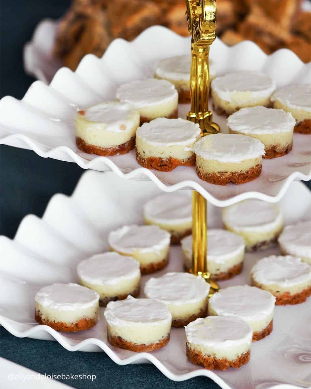 Wedding Cake Alternatives to Save Money & Impress Your Guests