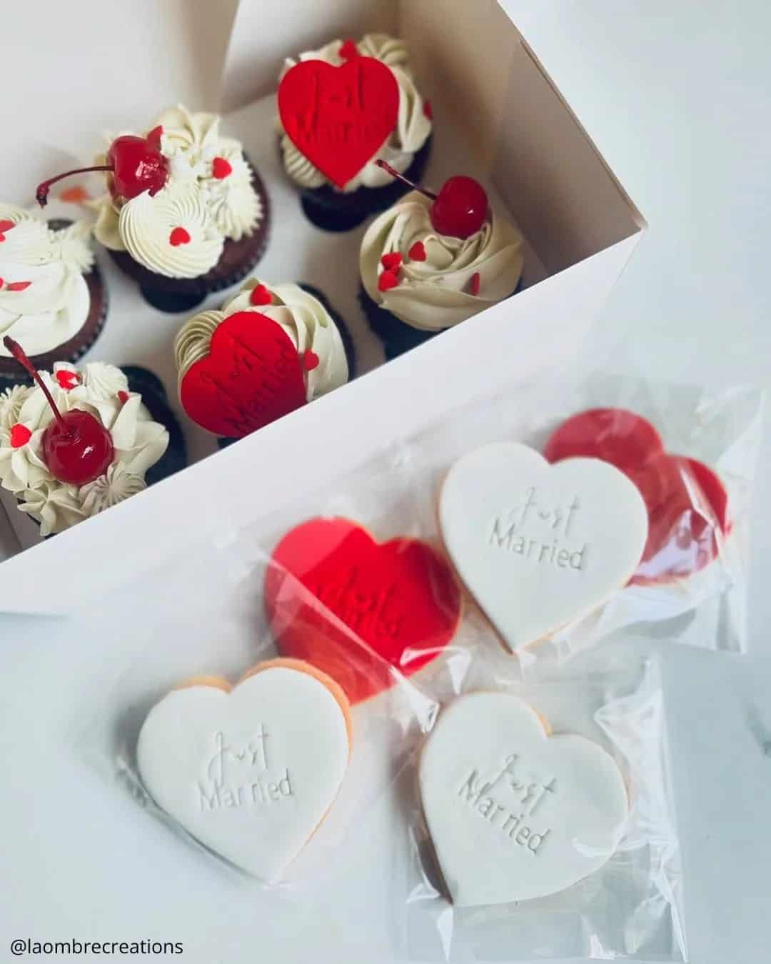 Unique Red And White Wedding Desserts