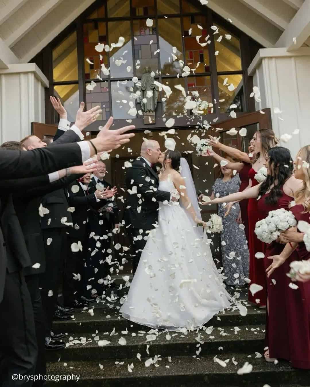 No Bridal Party Wedding Pictures