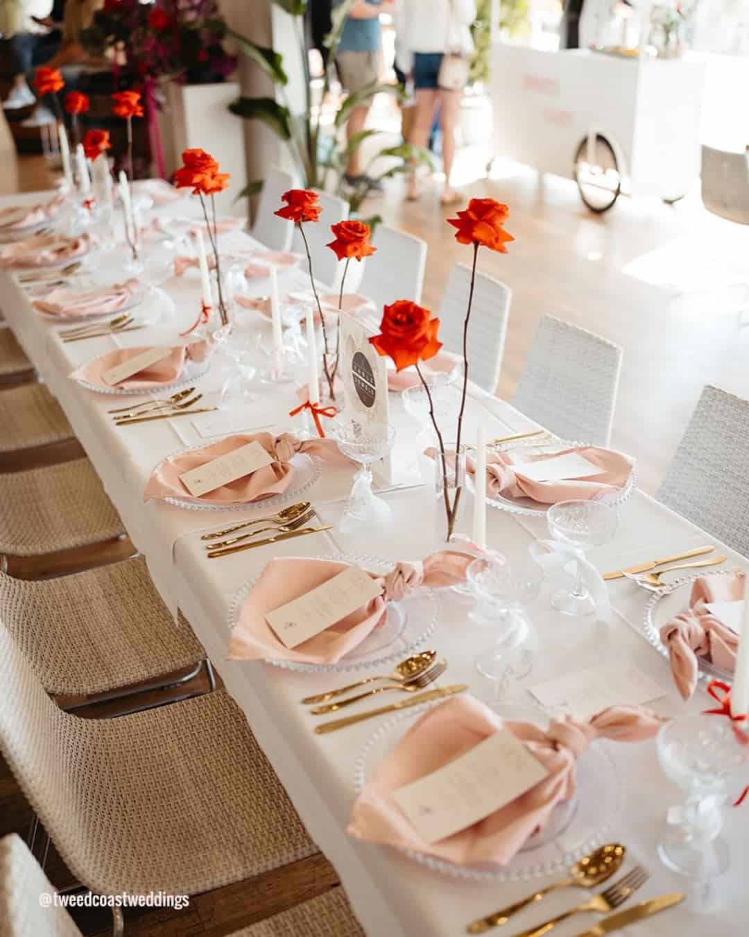 Low Cost Wedding Table Decorations