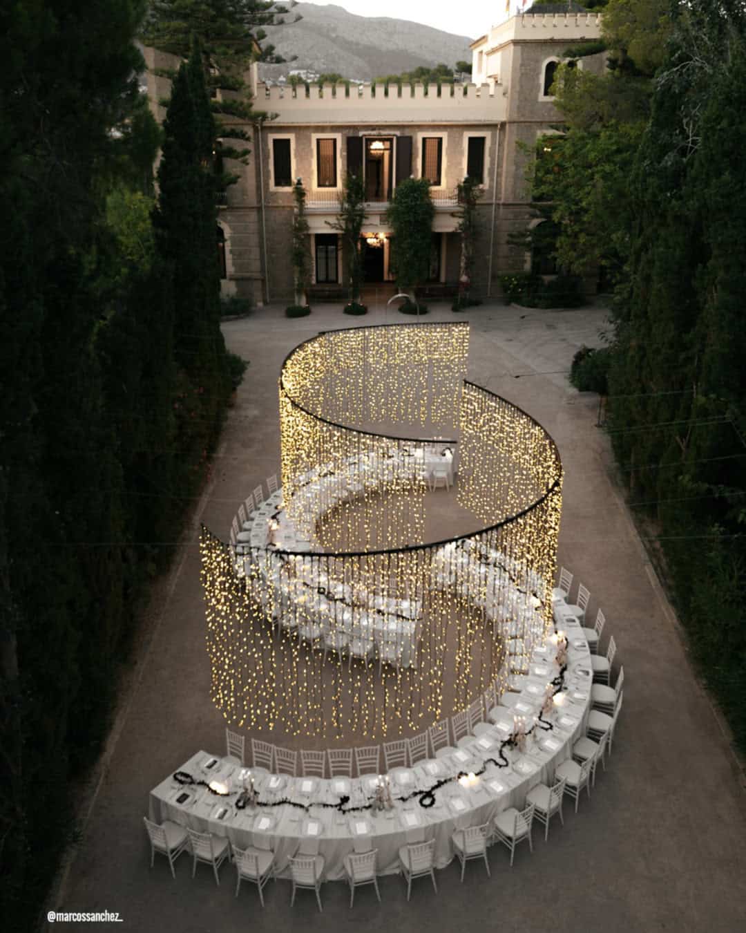 Personal Touches for Wedding Decorations Ideas