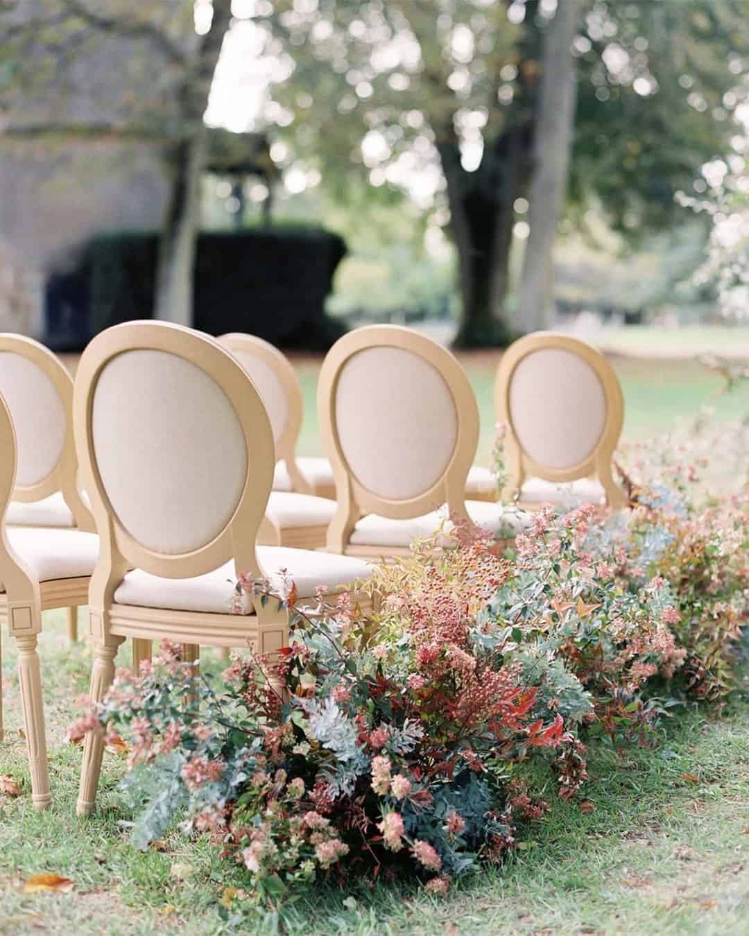 coral wedding decorations ideas for chairs