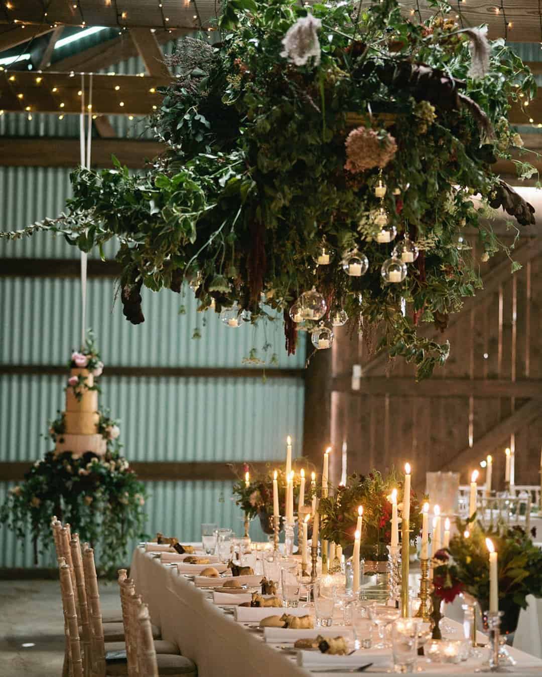 Rustic Greenery Wedding Décor For Signs