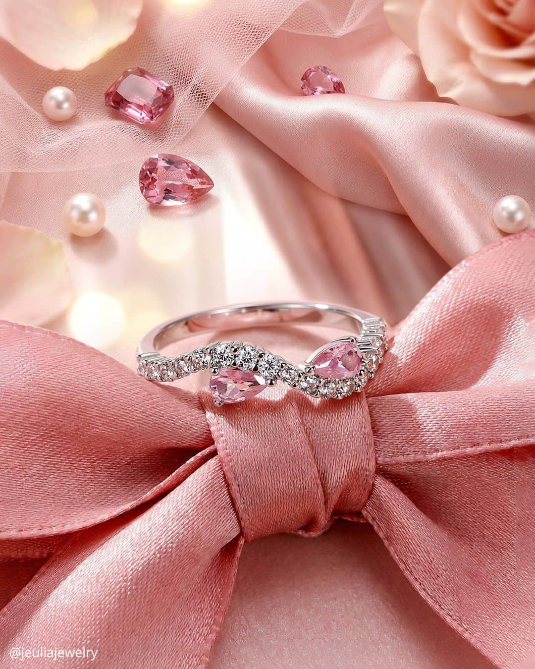 Beautiful Pear Cut Engagement Rings