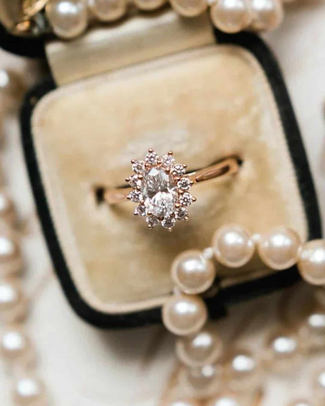 Shopping Vintage Morganite Engagement Rings