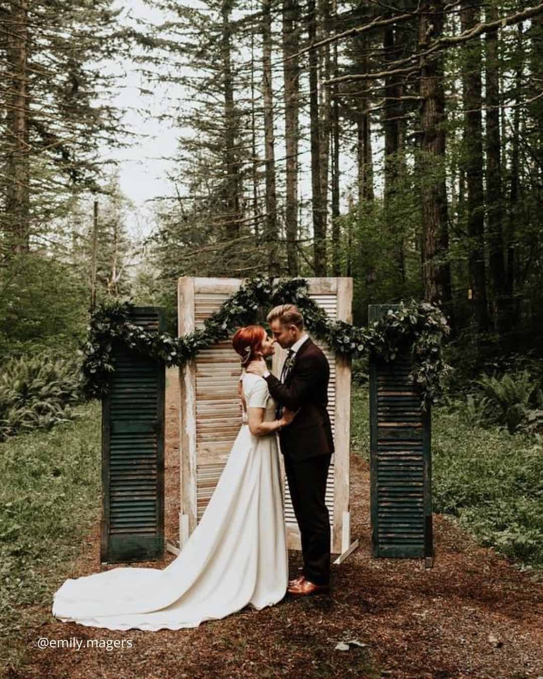Vintage-Inspired Backdrops