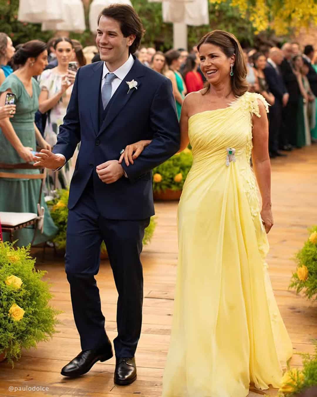 How To Choose Mother Of Bride Dress by Body Shape?