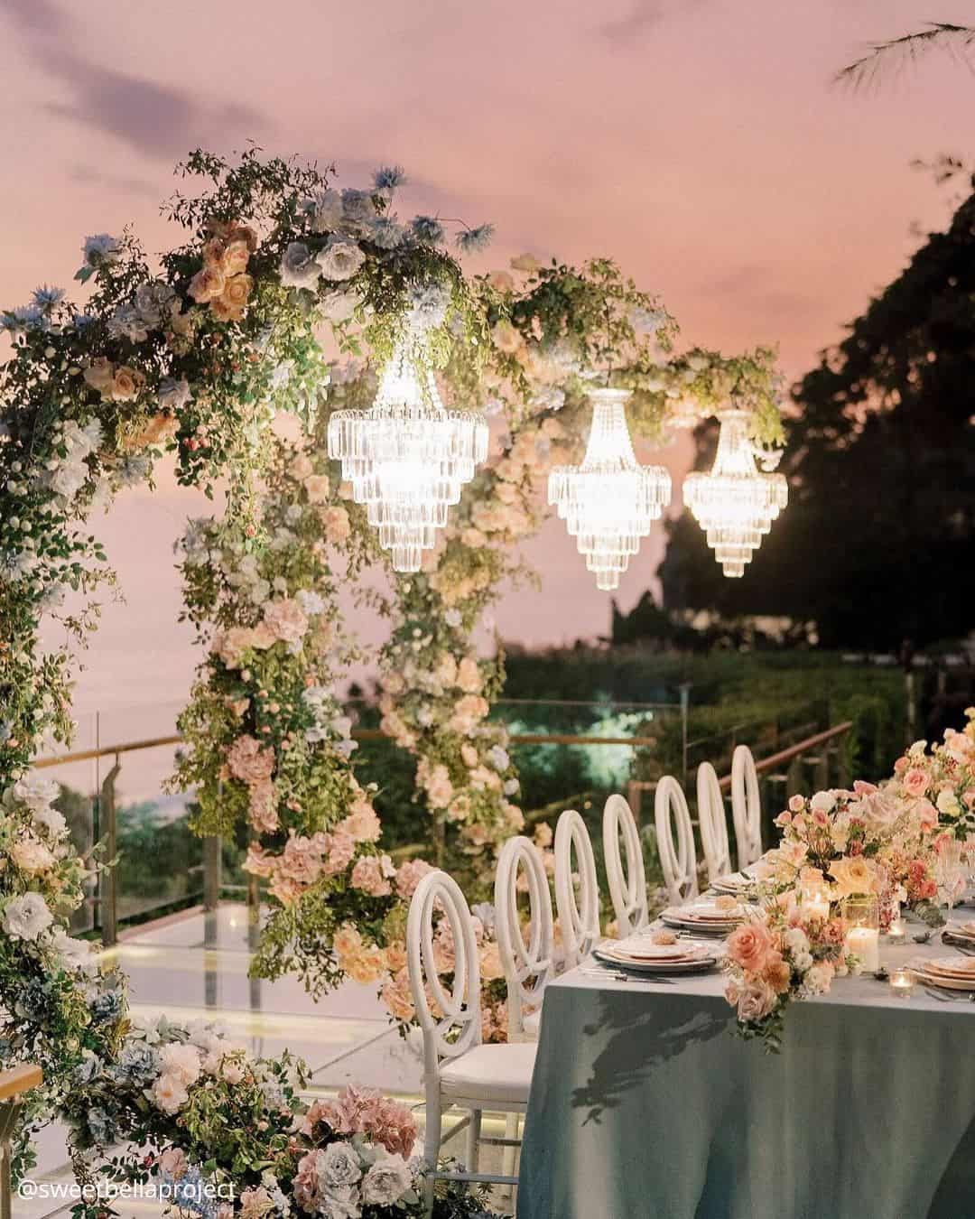 Trendy Minimalist White & Greenery Decor