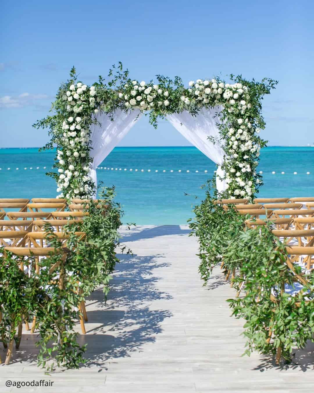 Bold Greenery Wedding Decor