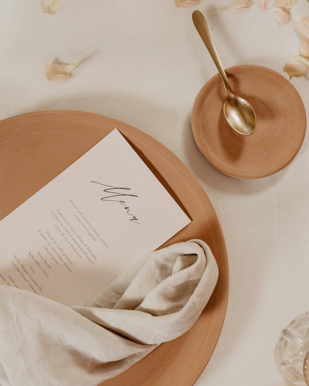 Orange And Rust Colors For A Wedding