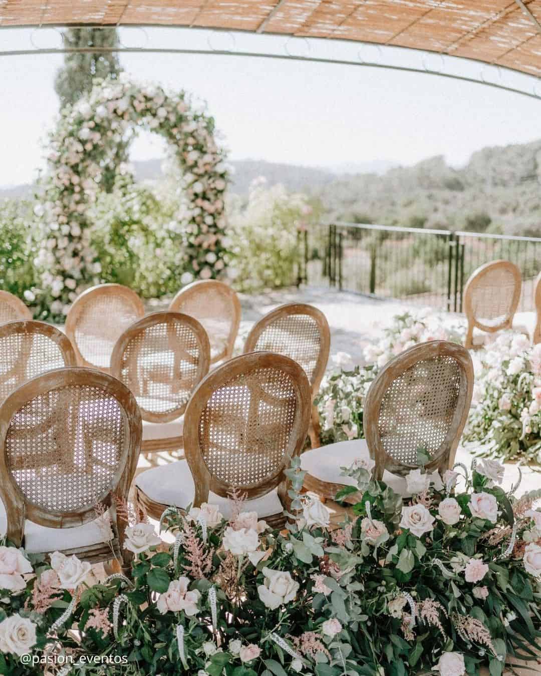 Natural Rustic Greenery Wedding Decor