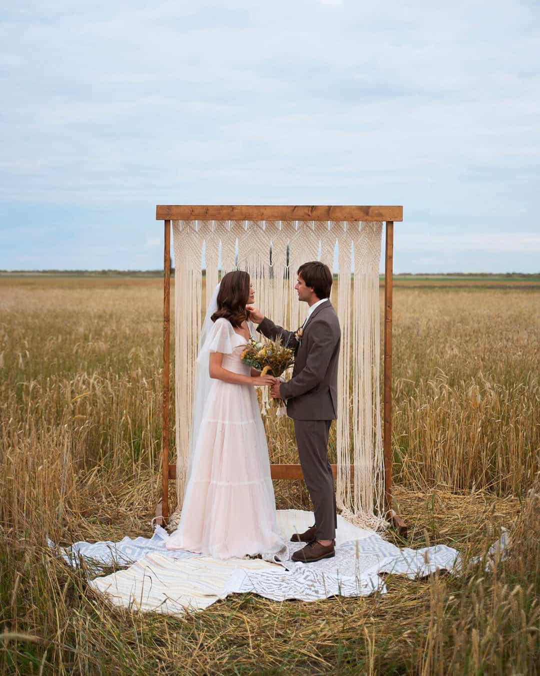Rustic Wedding Aisle Decor