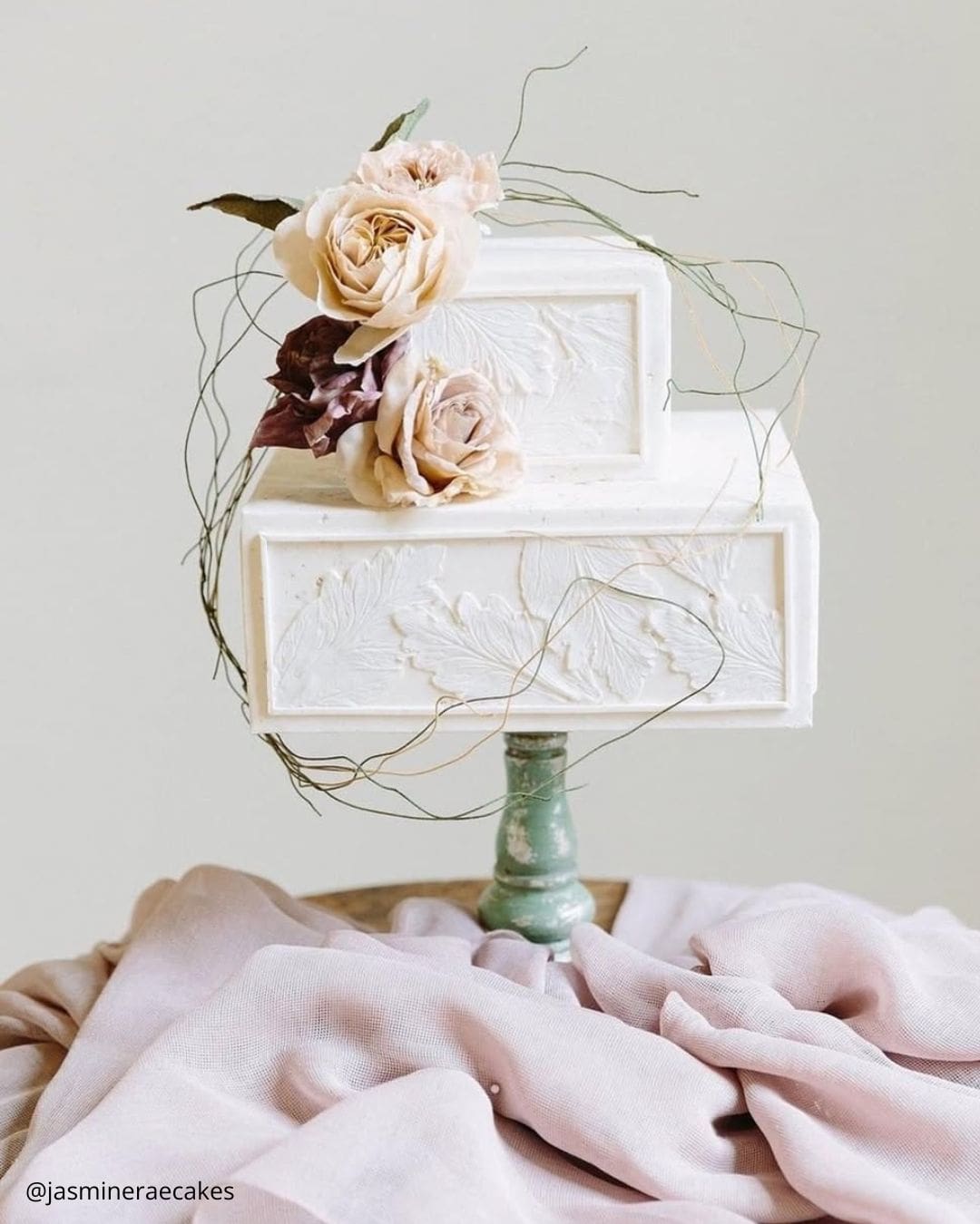 Lace Cakes For Wedding