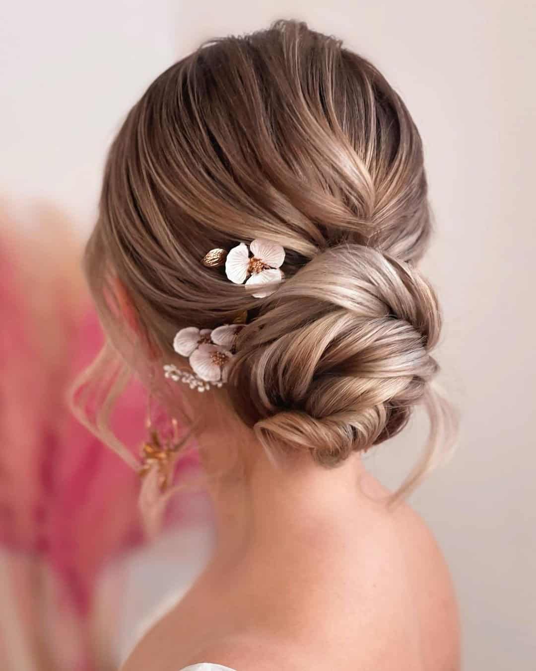 Hair Accessories in 4 Different Wedding Styles