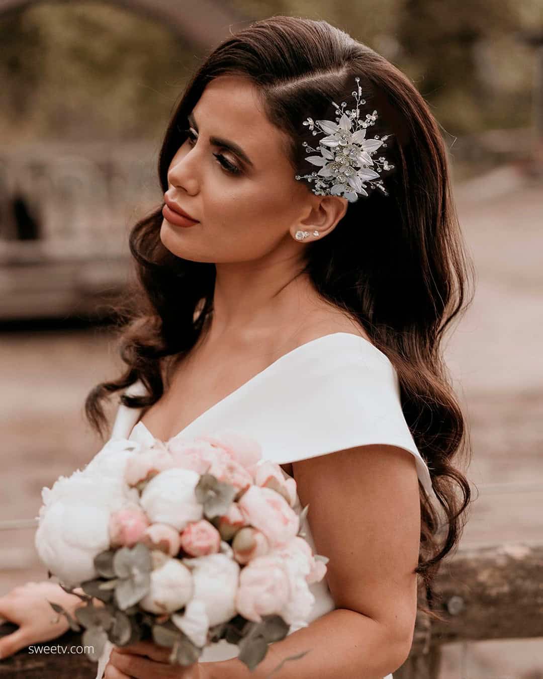 Wedding Hair Accessories for Long Hair