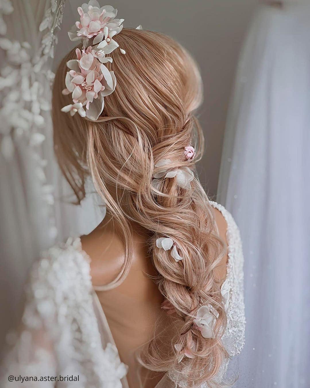 Hair Accessories in 4 Different Wedding Styles