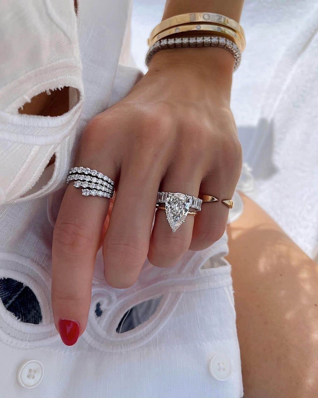 Halo Bridal Sets