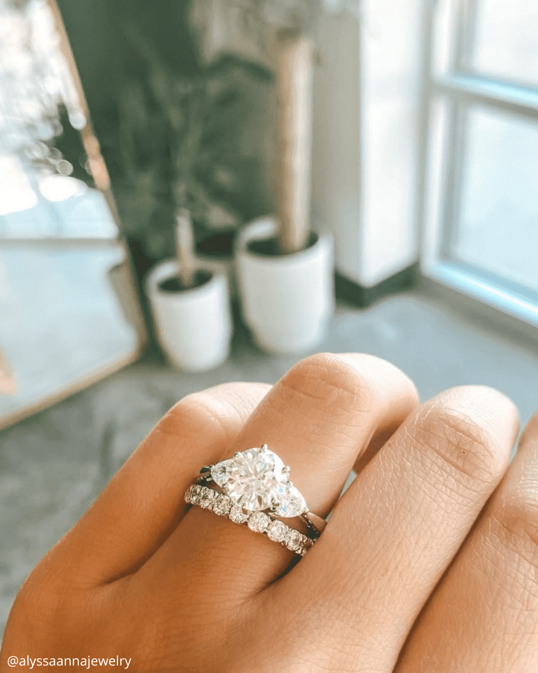 Halo Bridal Sets