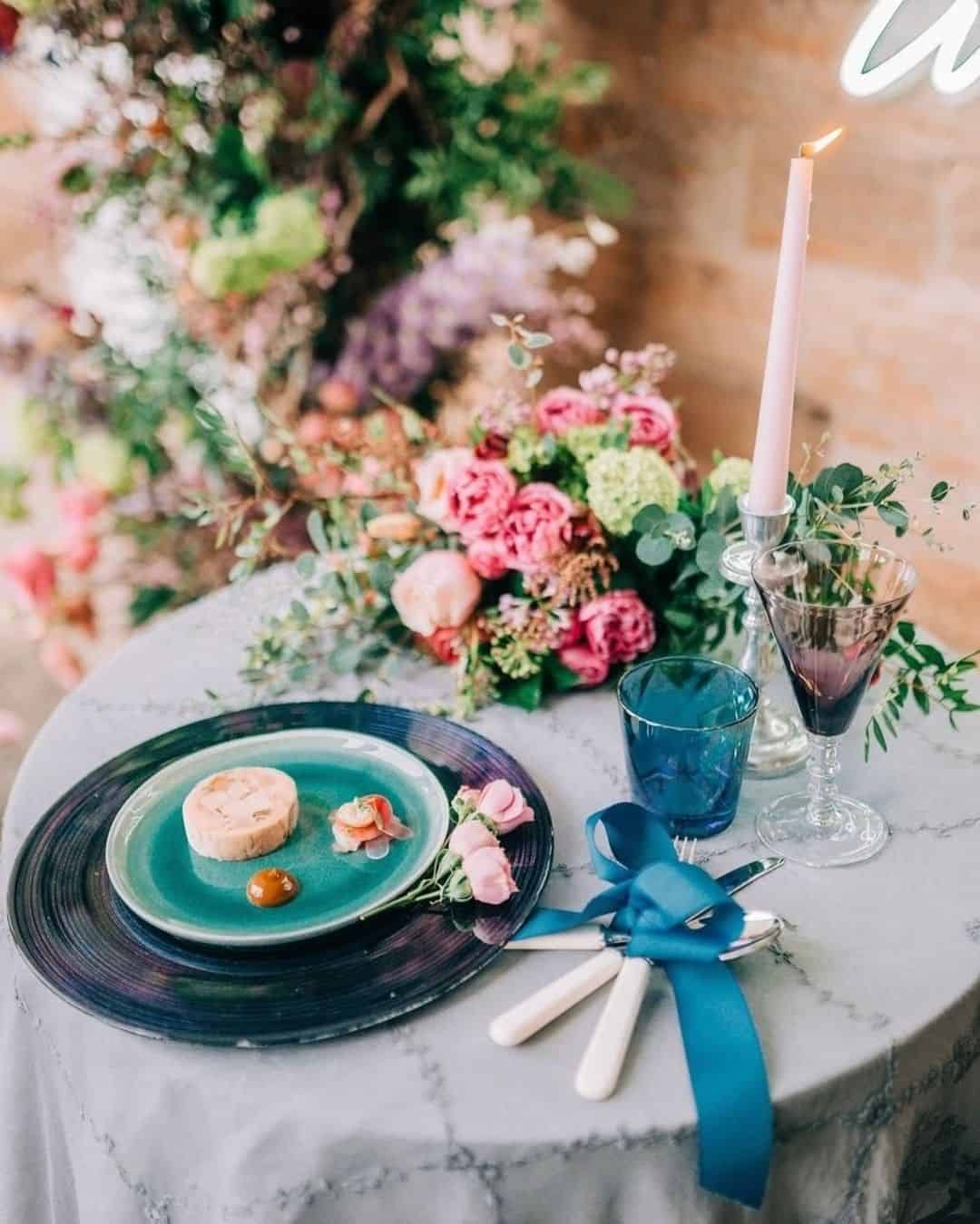 Floral Arrangements For A Wedding