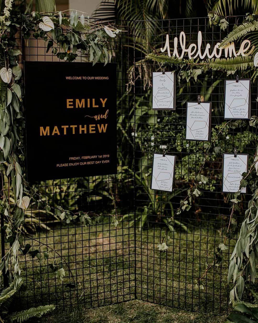 Tropical Reception Decor
