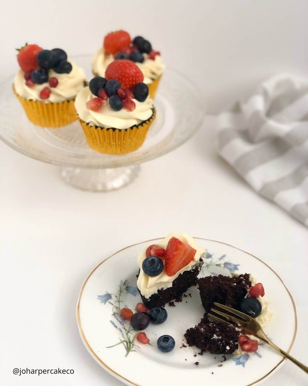 Rustic Wedding Cupcakes