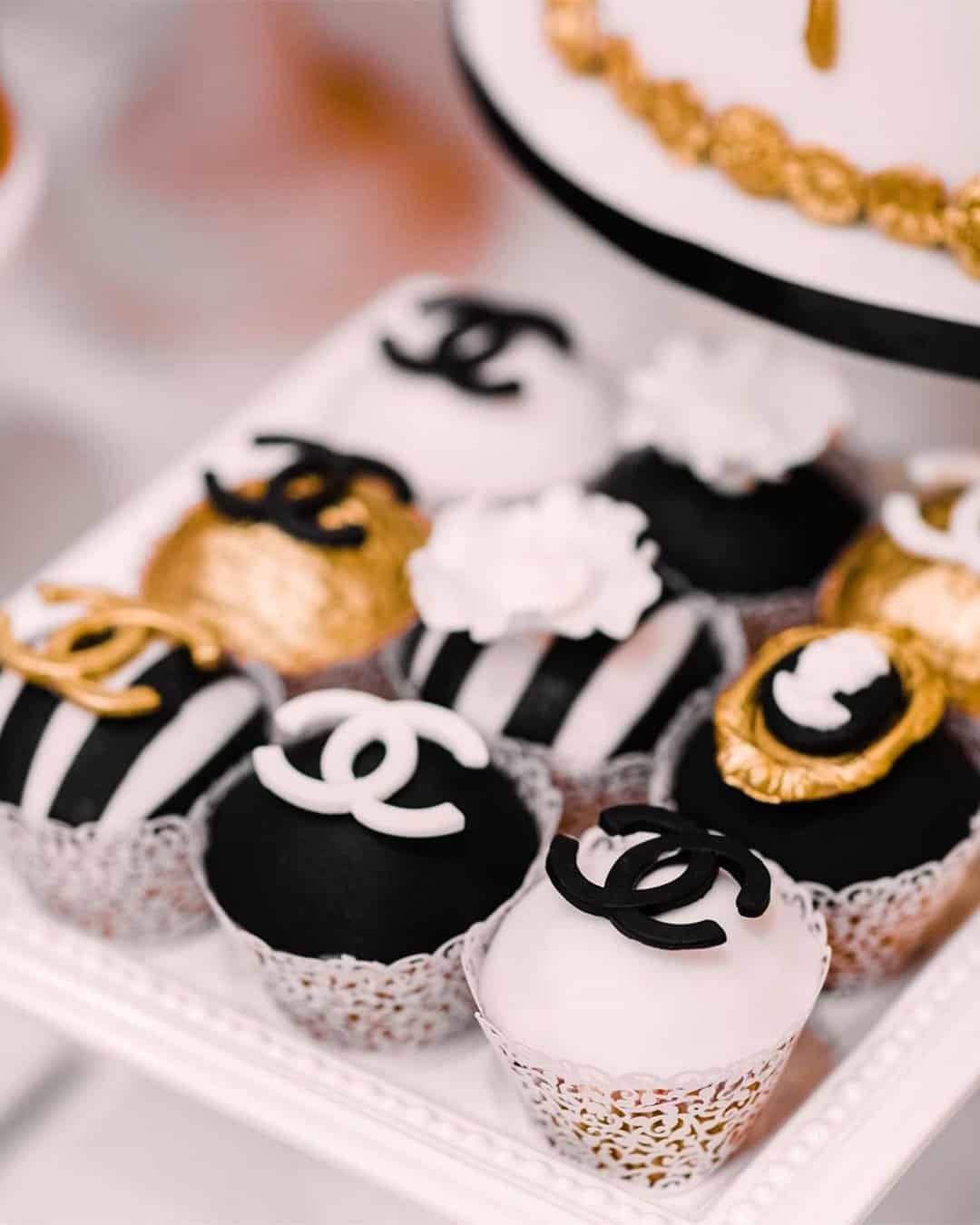 Royal Blue Wedding Cupcakes