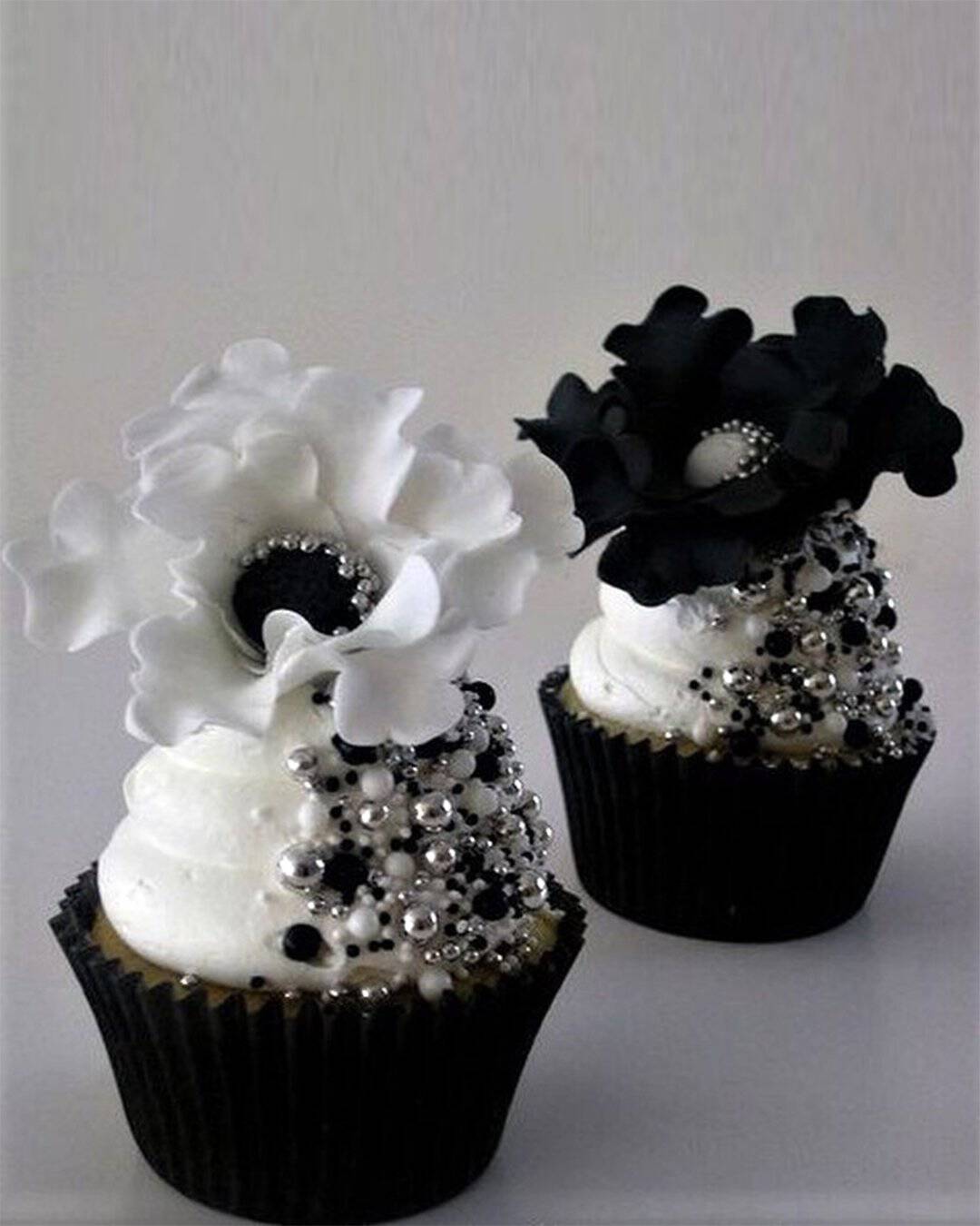 Royal Blue Wedding Cupcakes