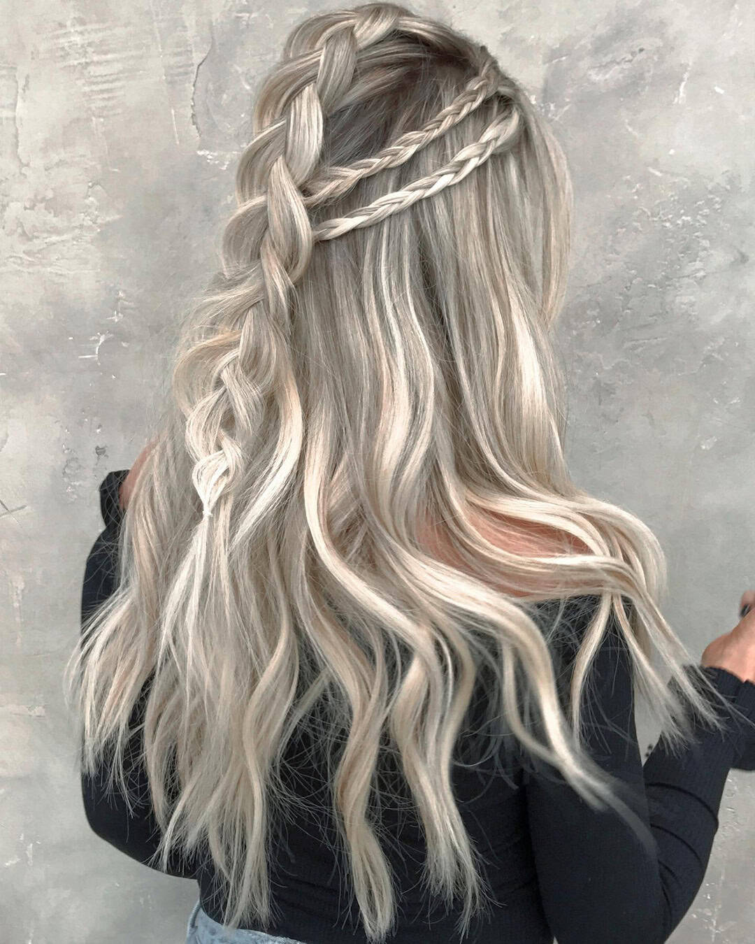 Transformable Viking Inspired Braid