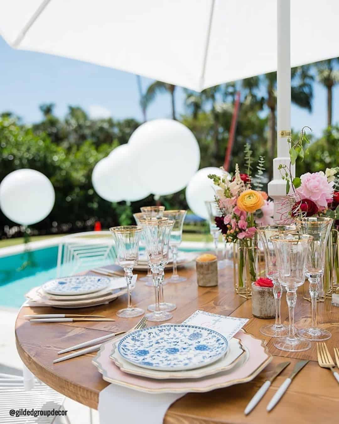 Table and Centerpieces