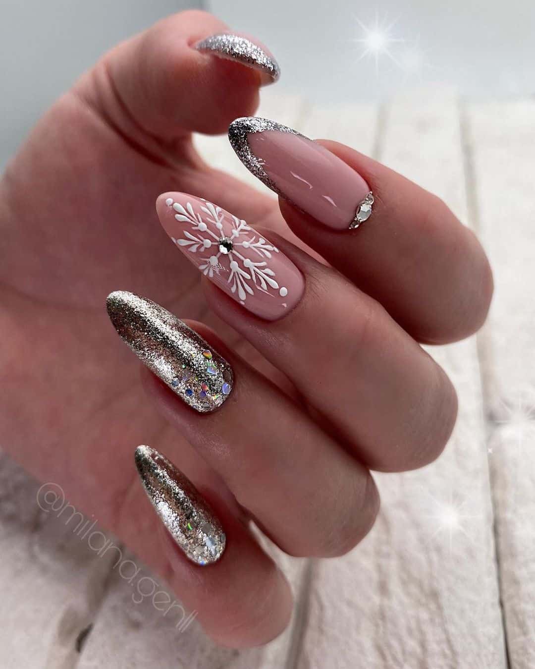 Winter Themed Nails