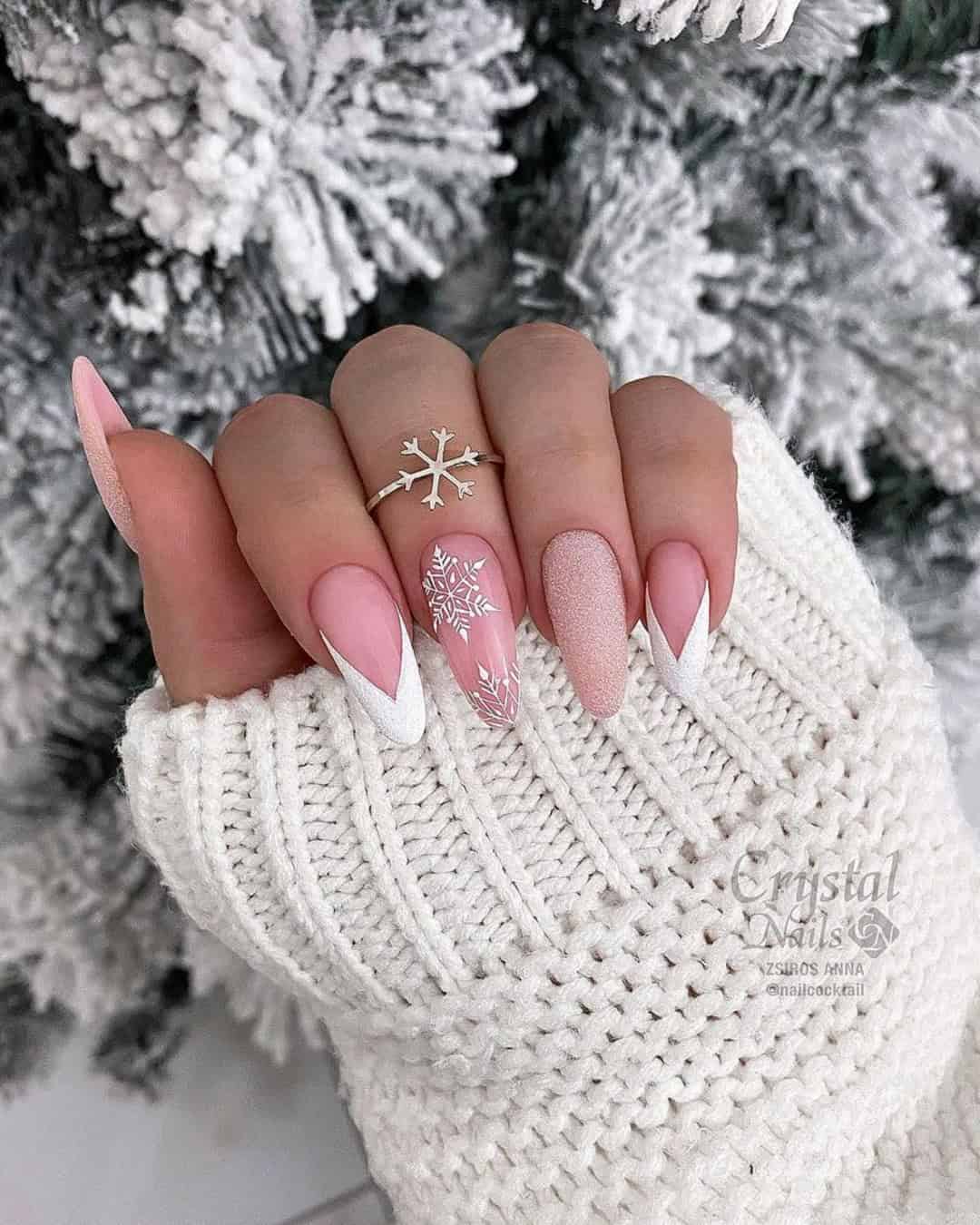 Winter Wedding Guest Nails