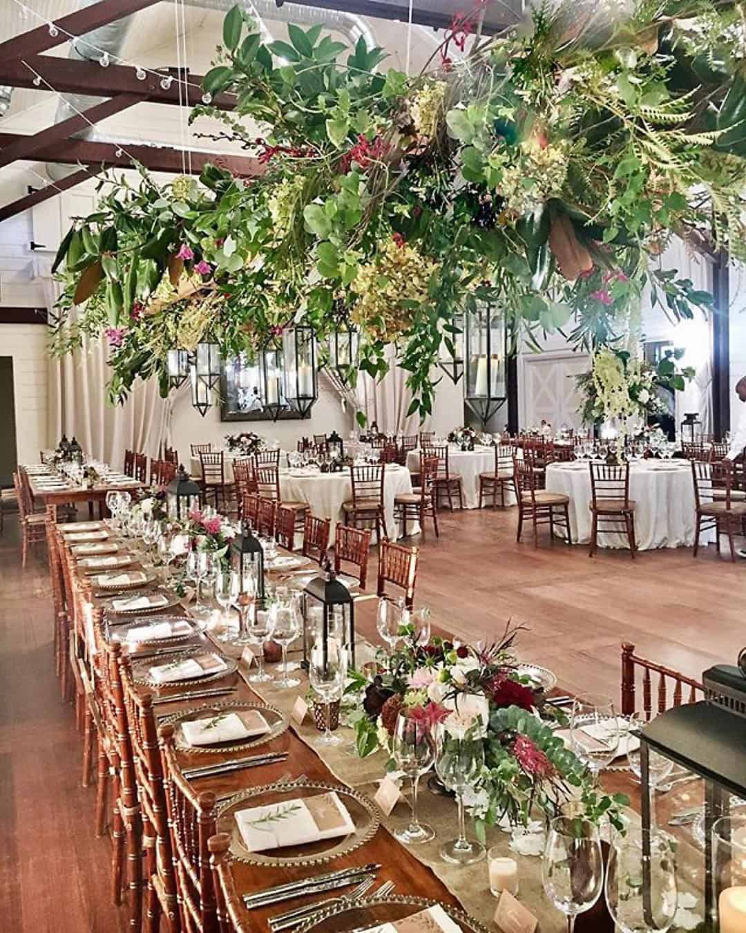 Barn Wedding Invitation