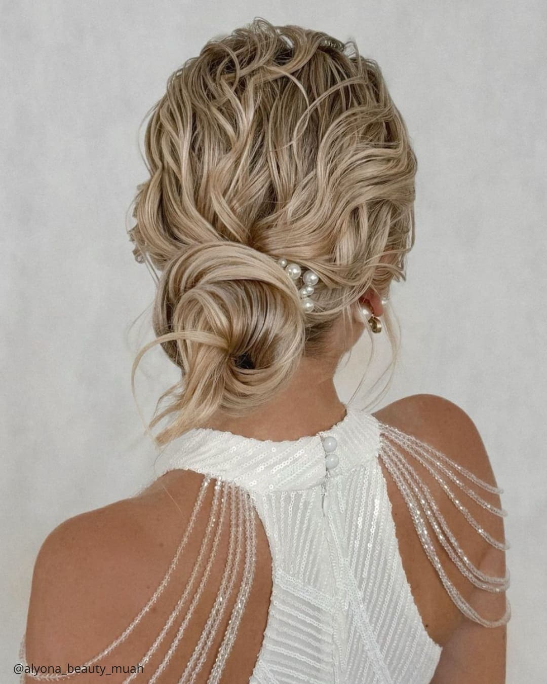 Updo Hairstyles For Beach Wedding