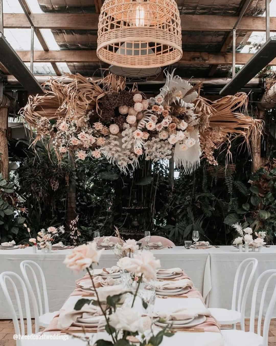 Wedding Light Decor Ideas