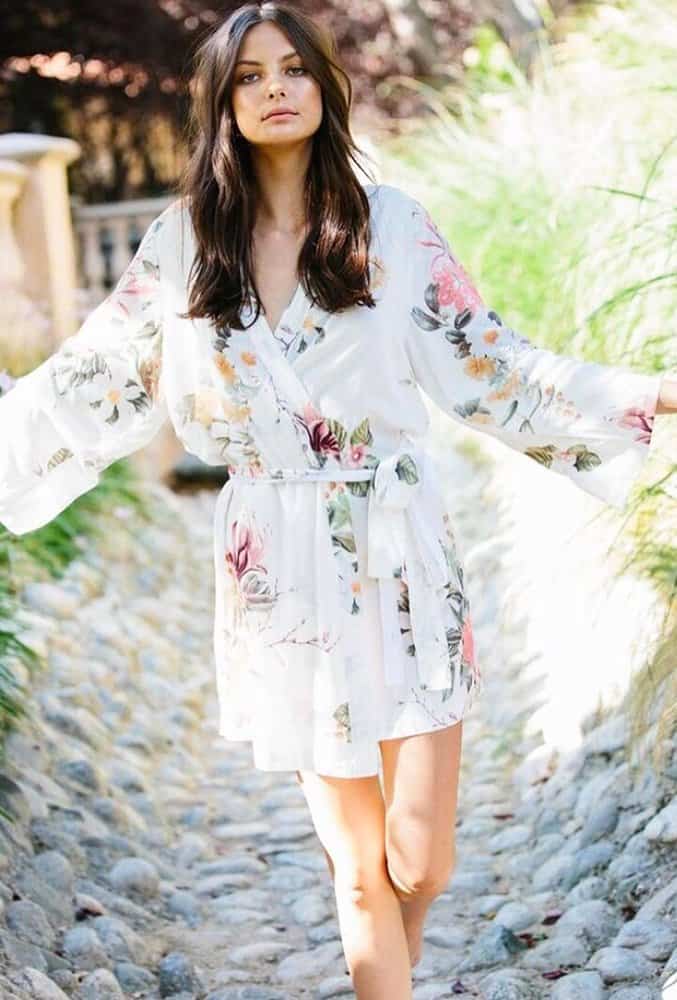 Feminine Long Wedding Robes