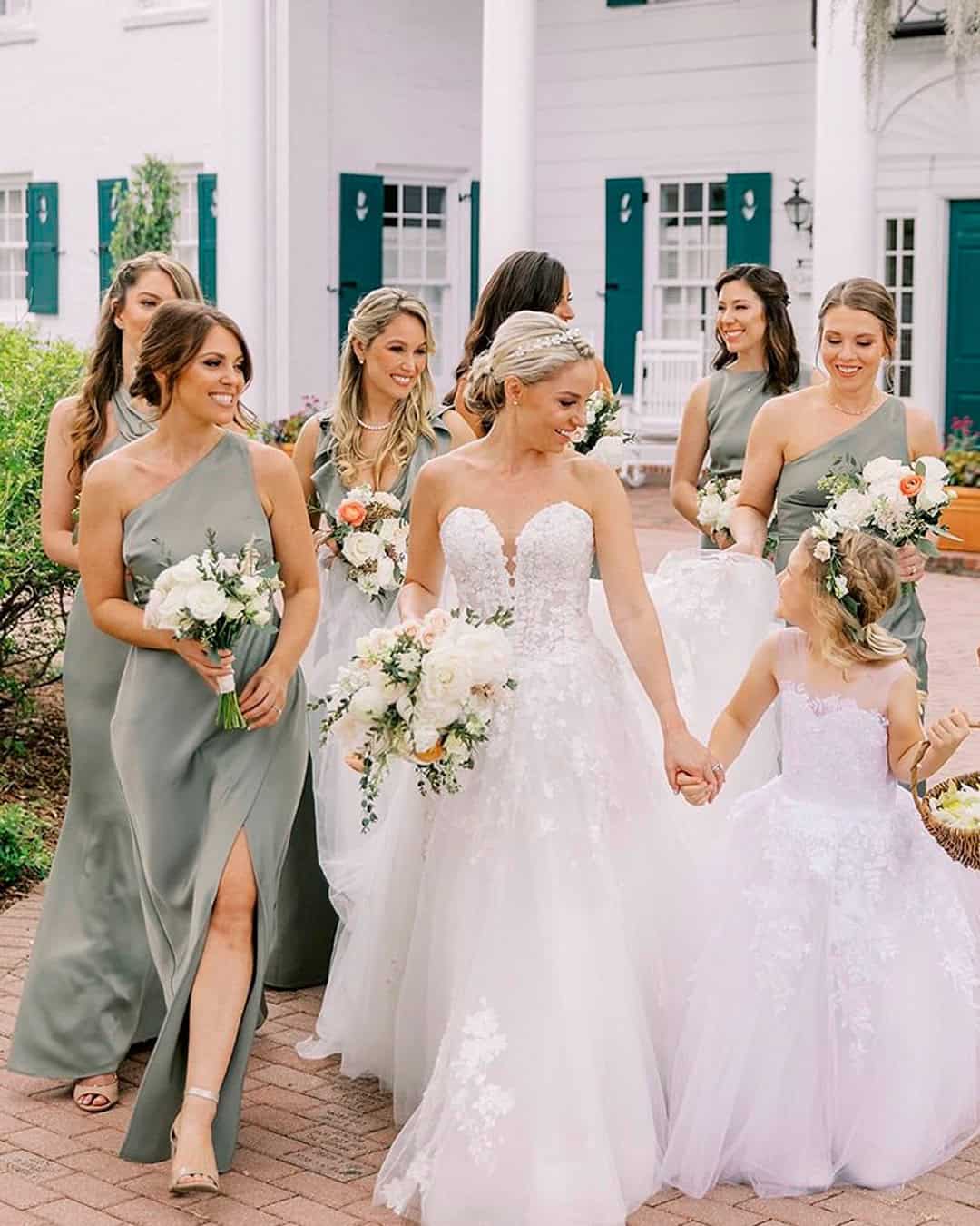Grand Entrance Photo Ideas