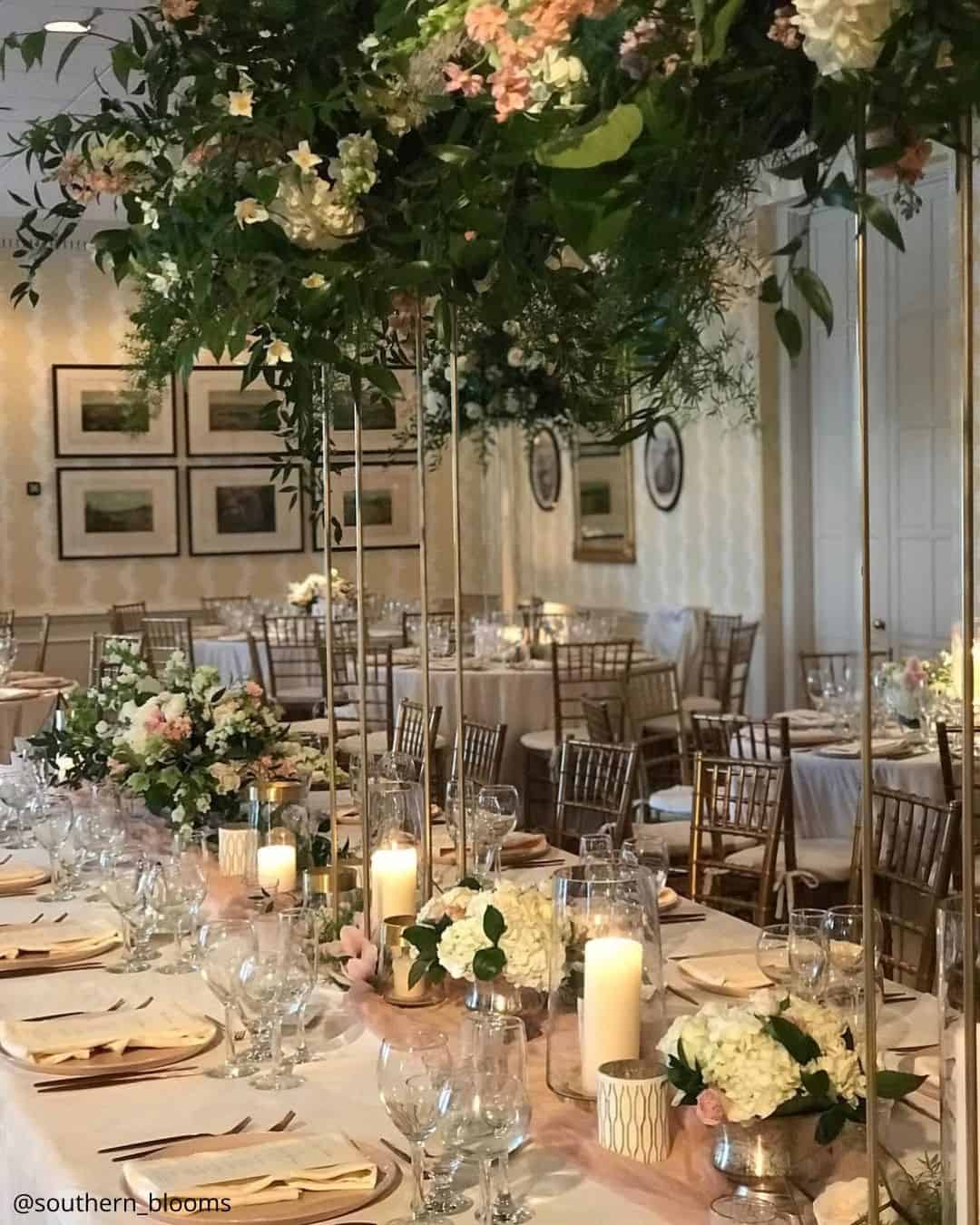 Decor with Artificial Flowers