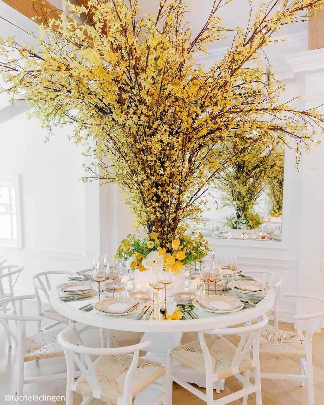 Decor with Artificial Flowers