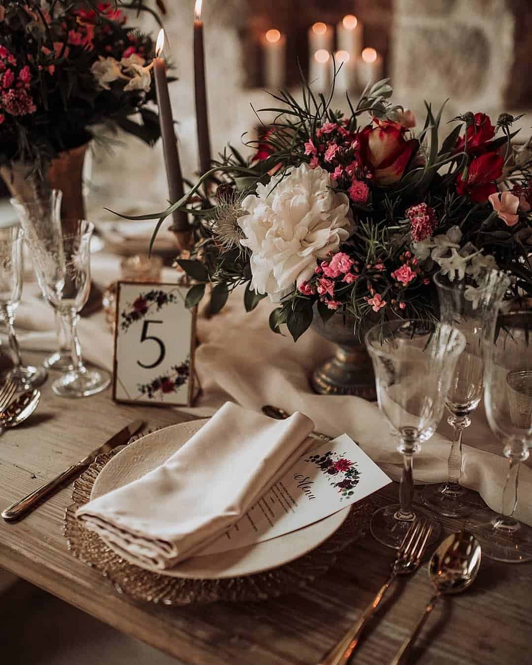 Burgundy Wedding Decor Ideas