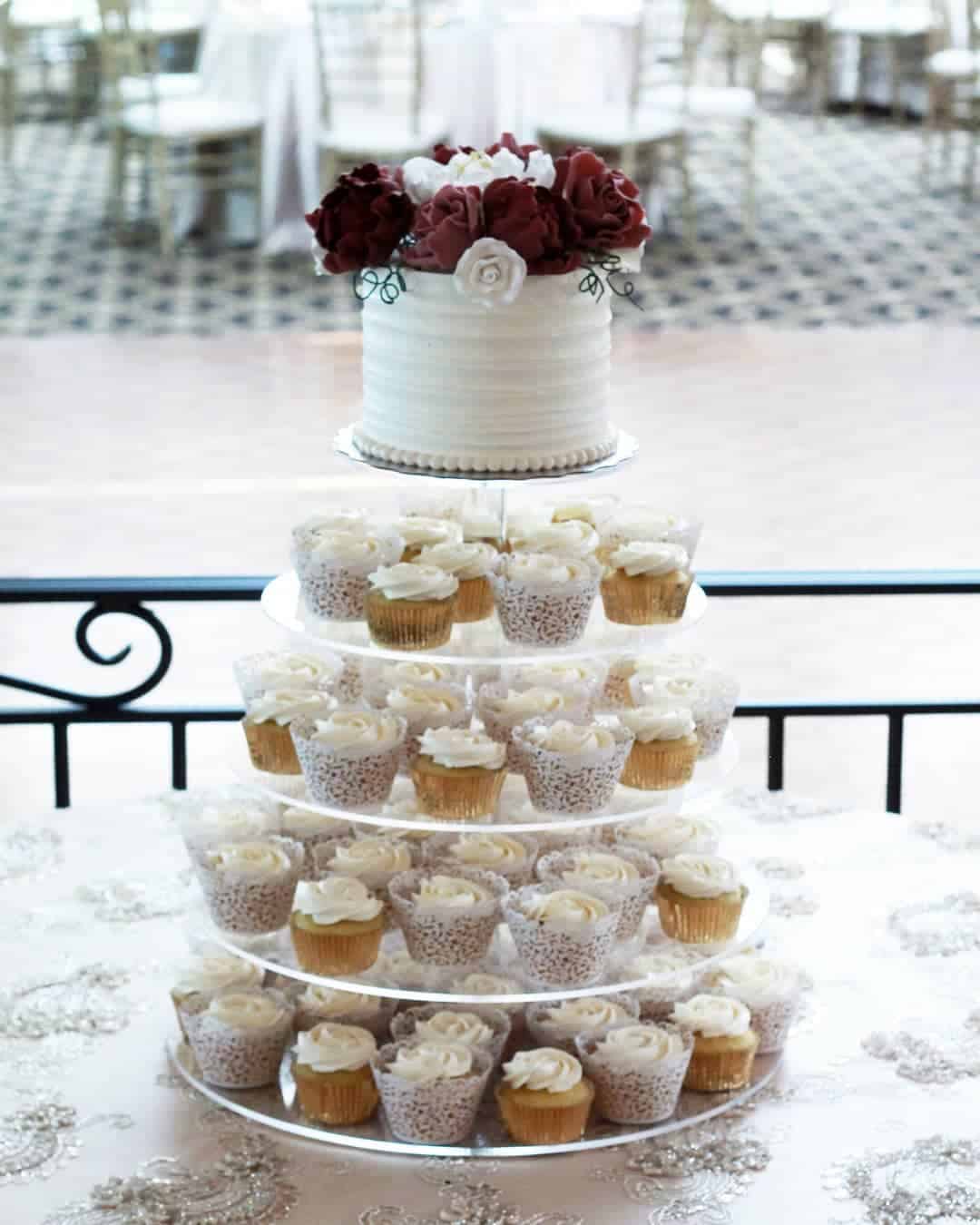 Black And White Cupcakes