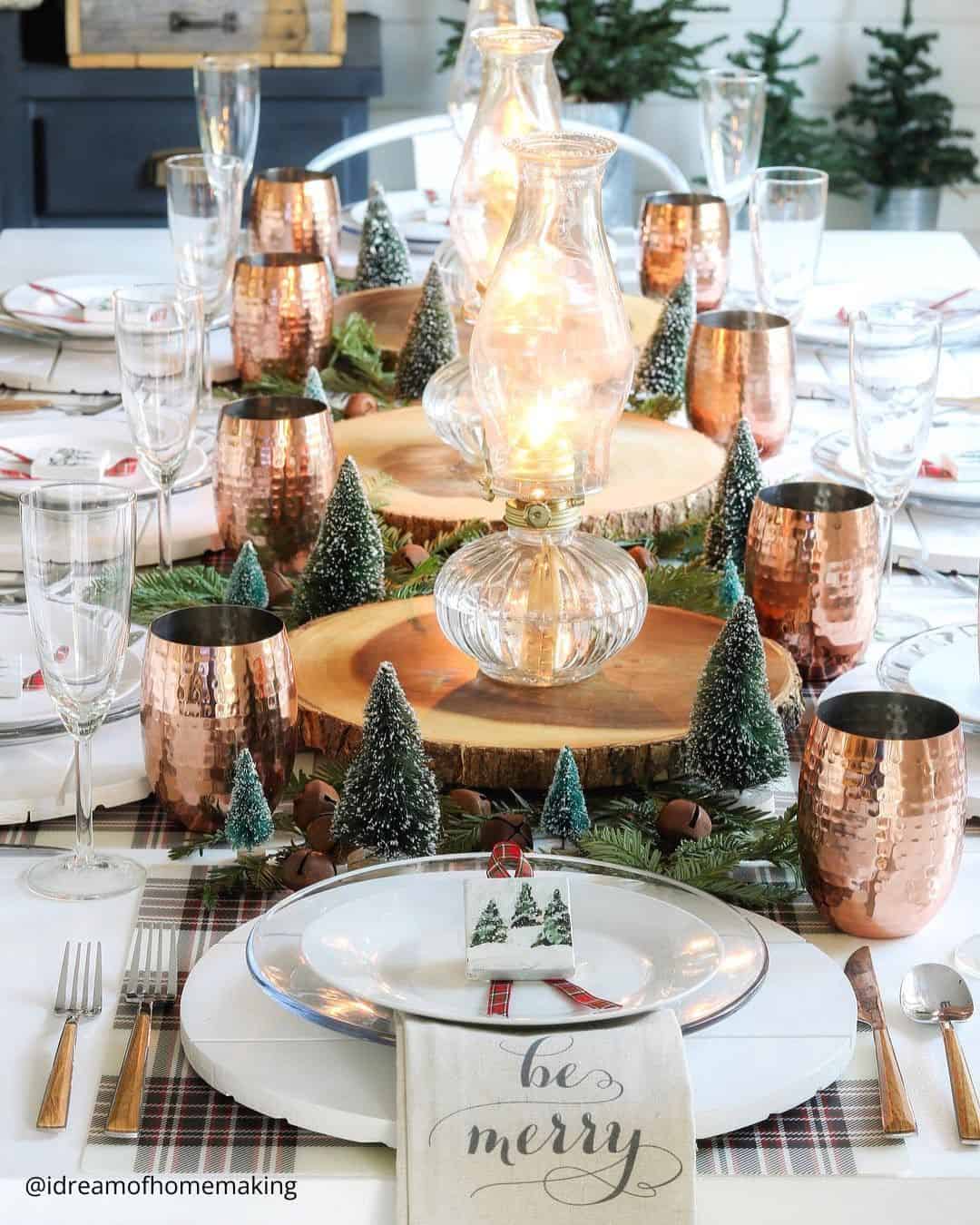 Christmas Wedding Decorations With Pines