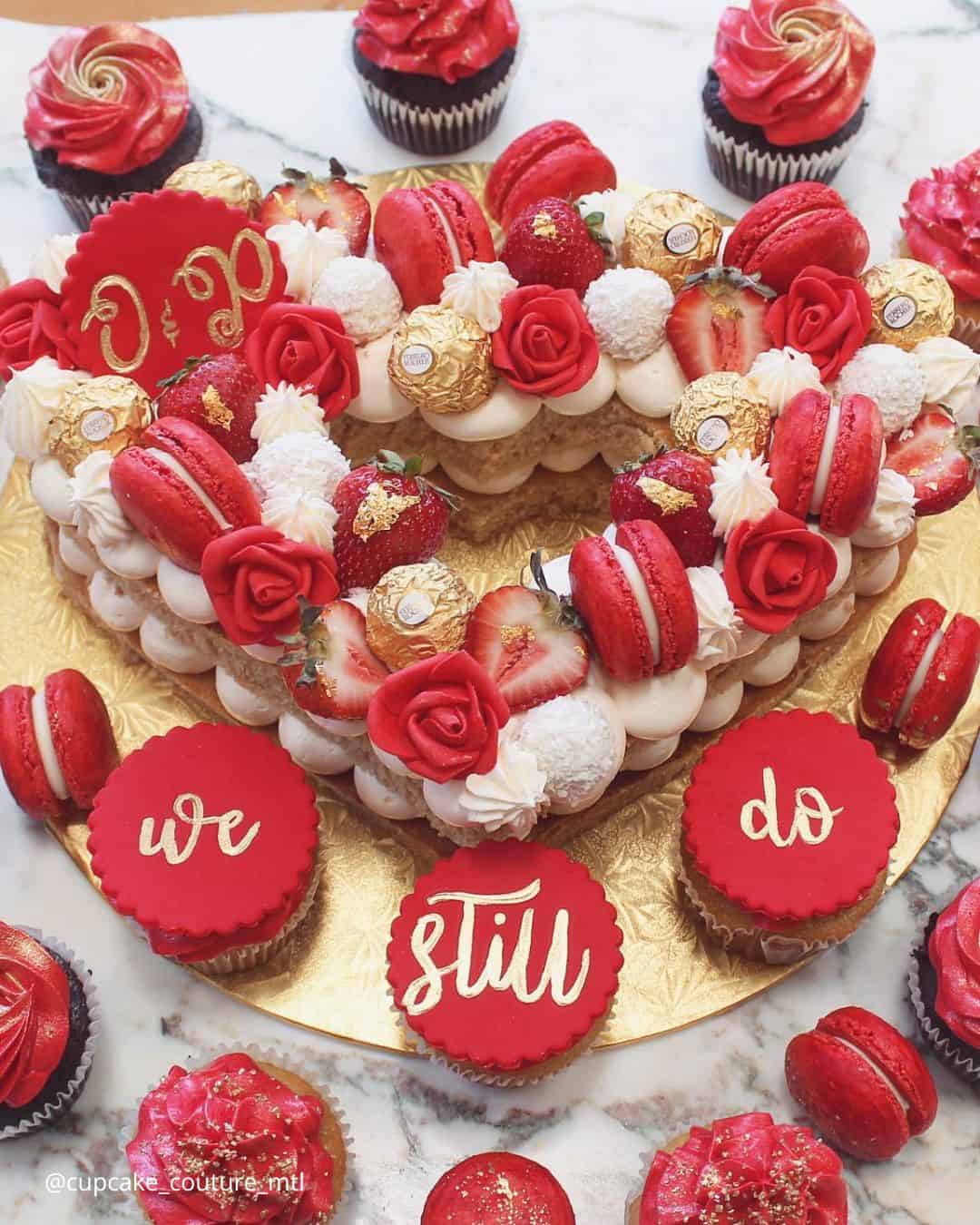 Christmas Wedding Cake Ideas